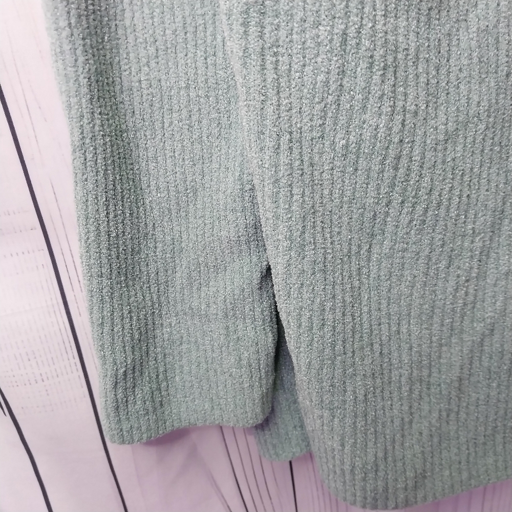 Barefoot Dreams Cozy Ultra Lite Hooded Cardigan - Picture 7 of 10